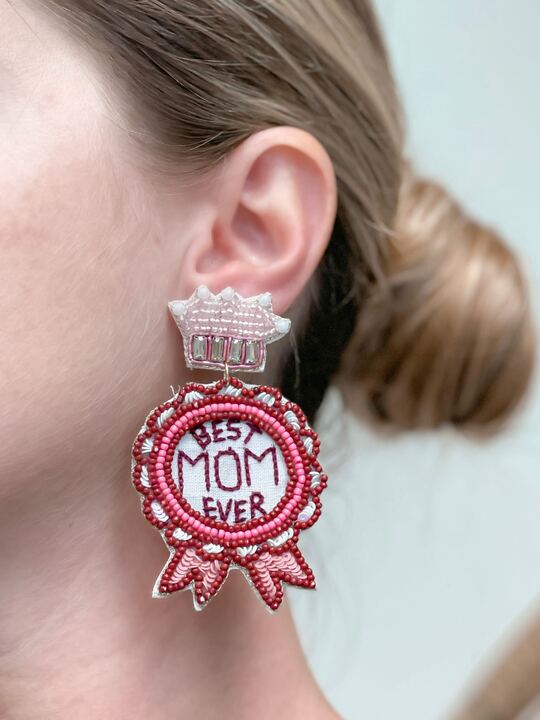 'Best Mom Ever' Award Beaded Dangle Earrings