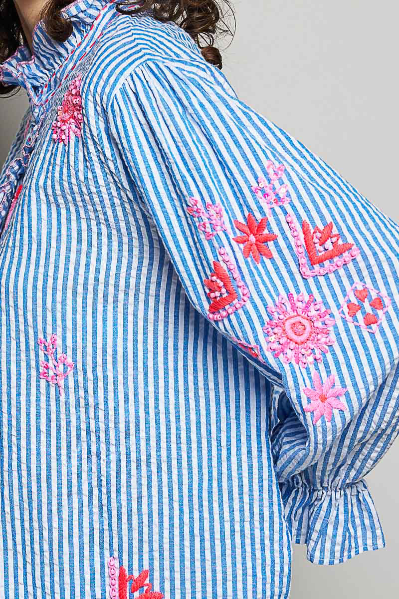 Seersucker Ruffled Collar Top by POL