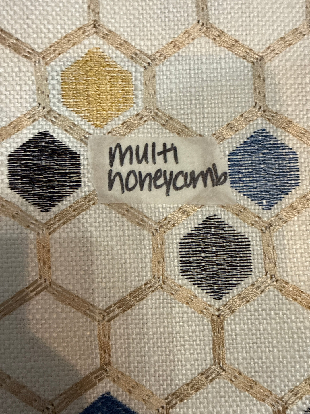 MJ TX PREPO SINGLE LADIES: Multi Honeycomb Mini Top Zip by Makeup Junkie (Ships in 3-4 Weeks)
