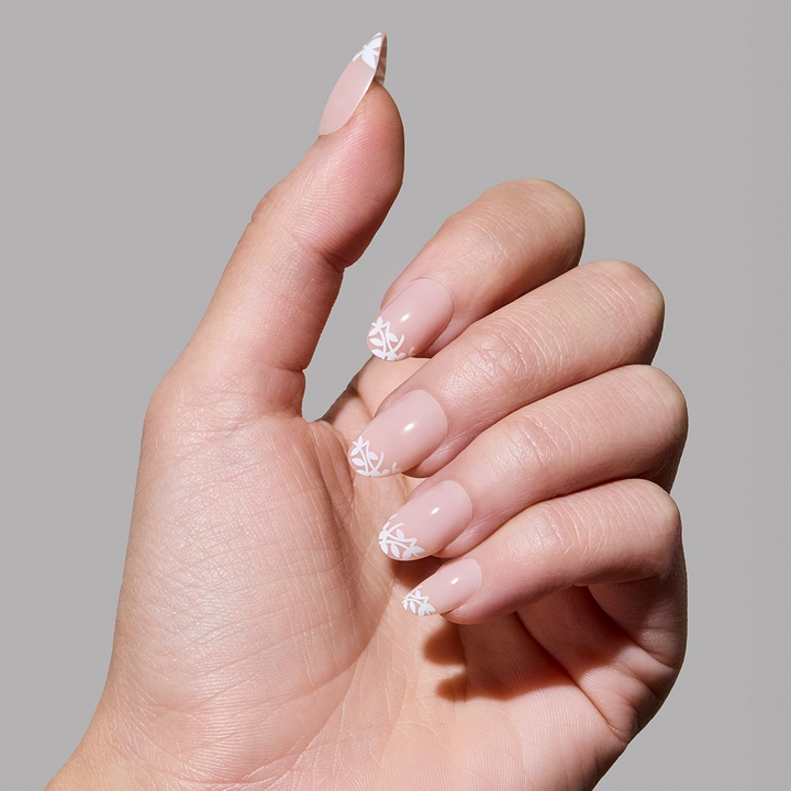 Press-On Glamnetic Nails - Love Preserved