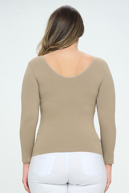 Seamless Reversible V-Neck Long Sleeve Top by Yelete