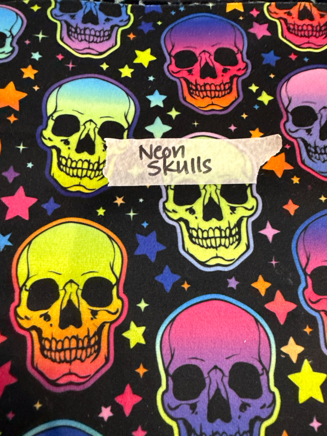 MJ TX PREPO SINGLE LADIES: Neon Skulls Mini Top Zip by Makeup Junkie (Ships in 3-4 Weeks)