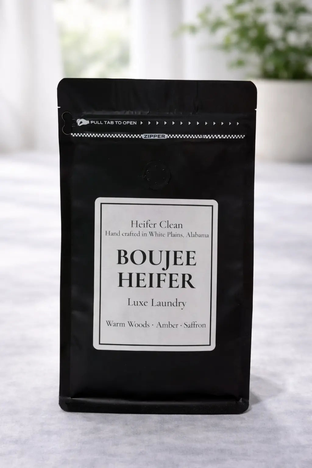 Luxe Laundry Powder by Heifer Please (PREORDER: Ships in 2-3 Weeks)