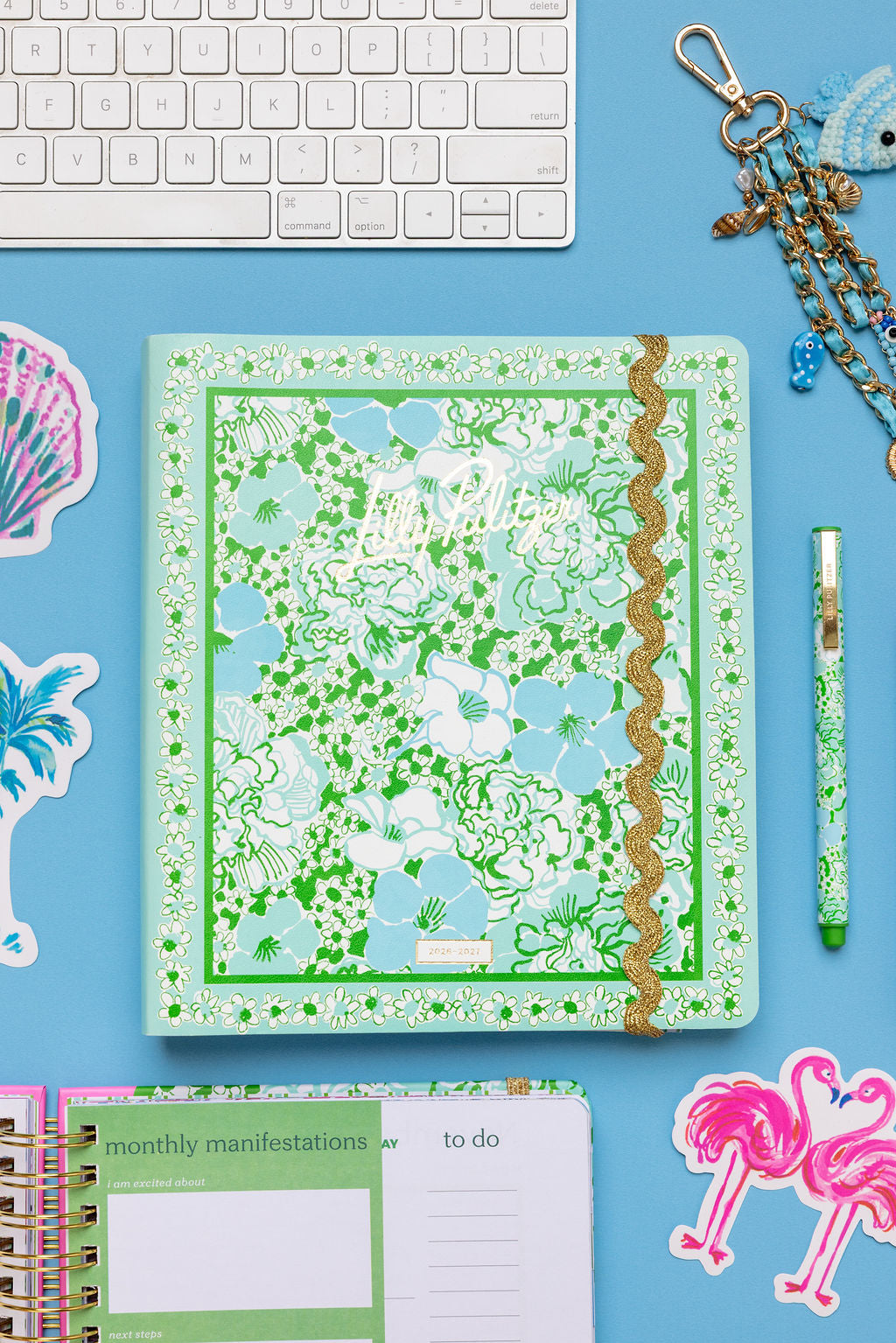 17 Month Soft Cover Planner by Lilly Pulitzer - Mint Condition Burst