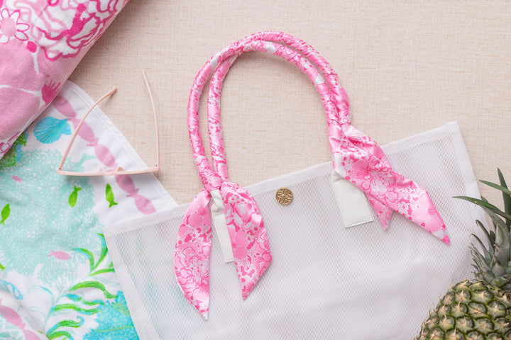 Beach Bag by Lilly Pulitzer - Conch Shell Pink Burst of Joy