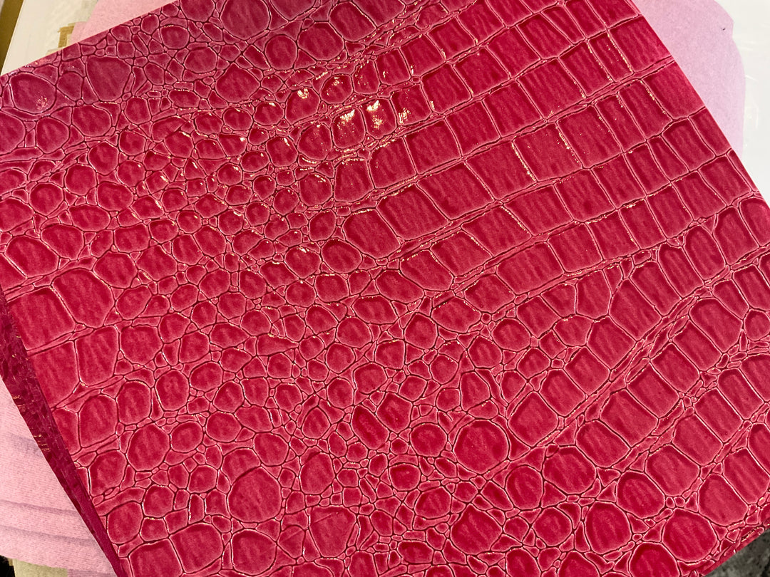 Hot Pink Gator Mini Top Zip Single Ladies ROUND 2 by Makeup Junkie Bags 10/5 (Ships in 4-5 Weeks)