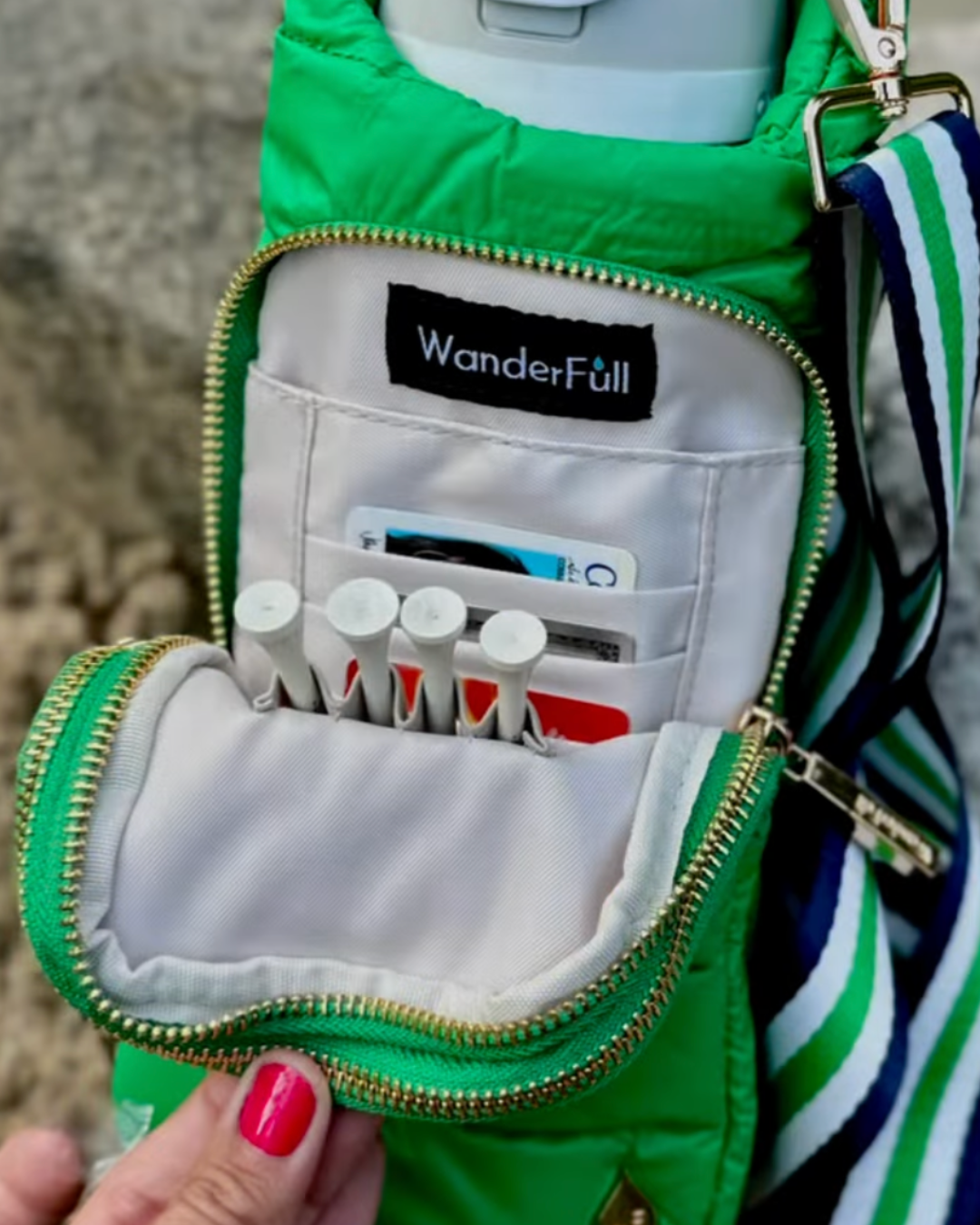 JUNE MARKET: Kelly Green HydroBag® with Golf Embroidery by Wanderfull (Ships in 2-3 Weeks)