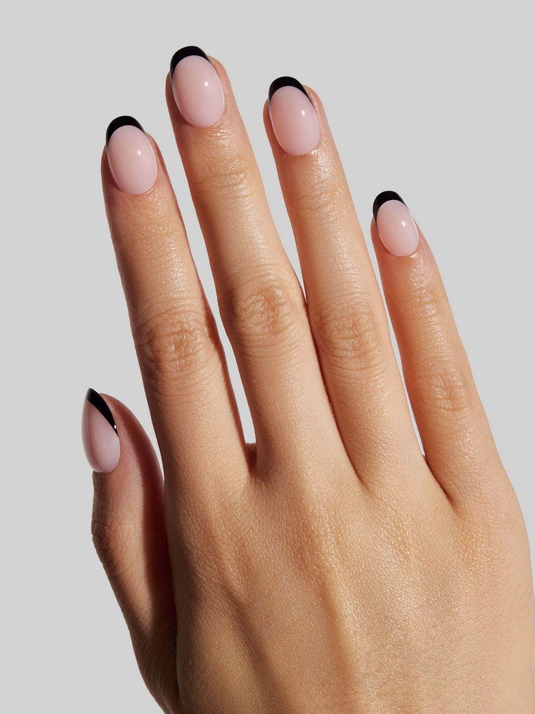 French Noir (Extra Short Round) Press-On Nails by Celebritips