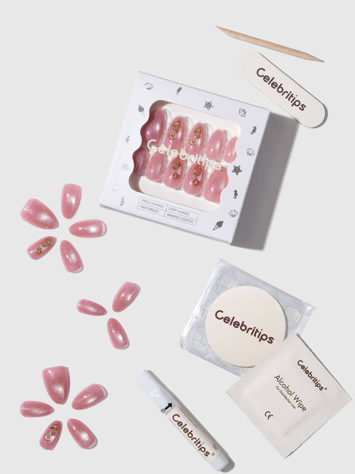 Pose by the Beach Chair Press-On Nails by Celebritips