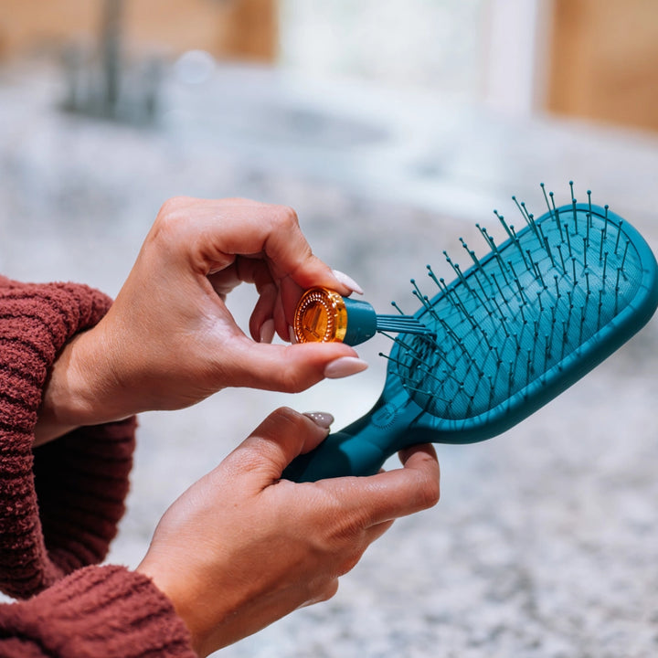 Teal With It Detangler Hair Brush for Medium Hair by Teleties