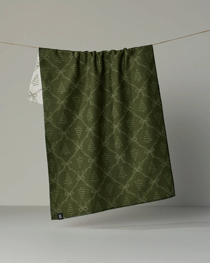 Cedar Bows Luxe Kitchen Towel by Geometry