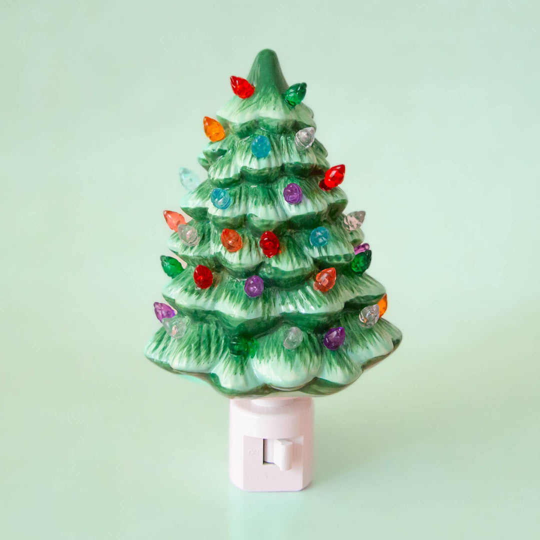 Vintage Christmas Tree Night Light - Green