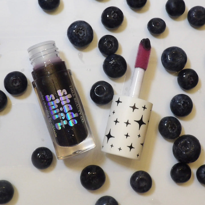 JAN ARRAY: Shade Shift Lip Oil - Mood Ring by TMLL (Ships in 2-3 Weeks)