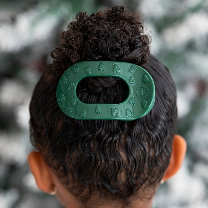 Small Teleties Flat Oval Clip - O Christmas Tree (Ships in 1-2 Weeks)