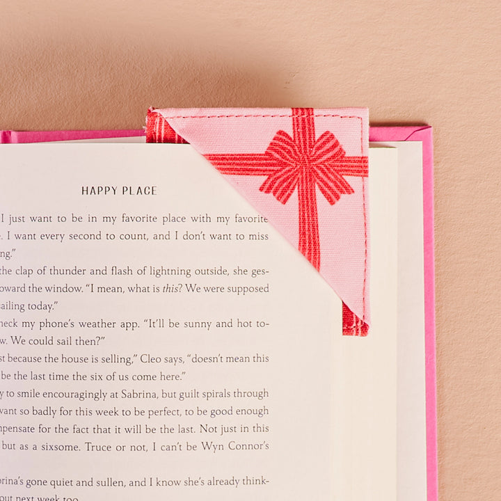 Corner Keeper Fabric Bookmark - Holiday Gift Bow Red by the Darling Effect