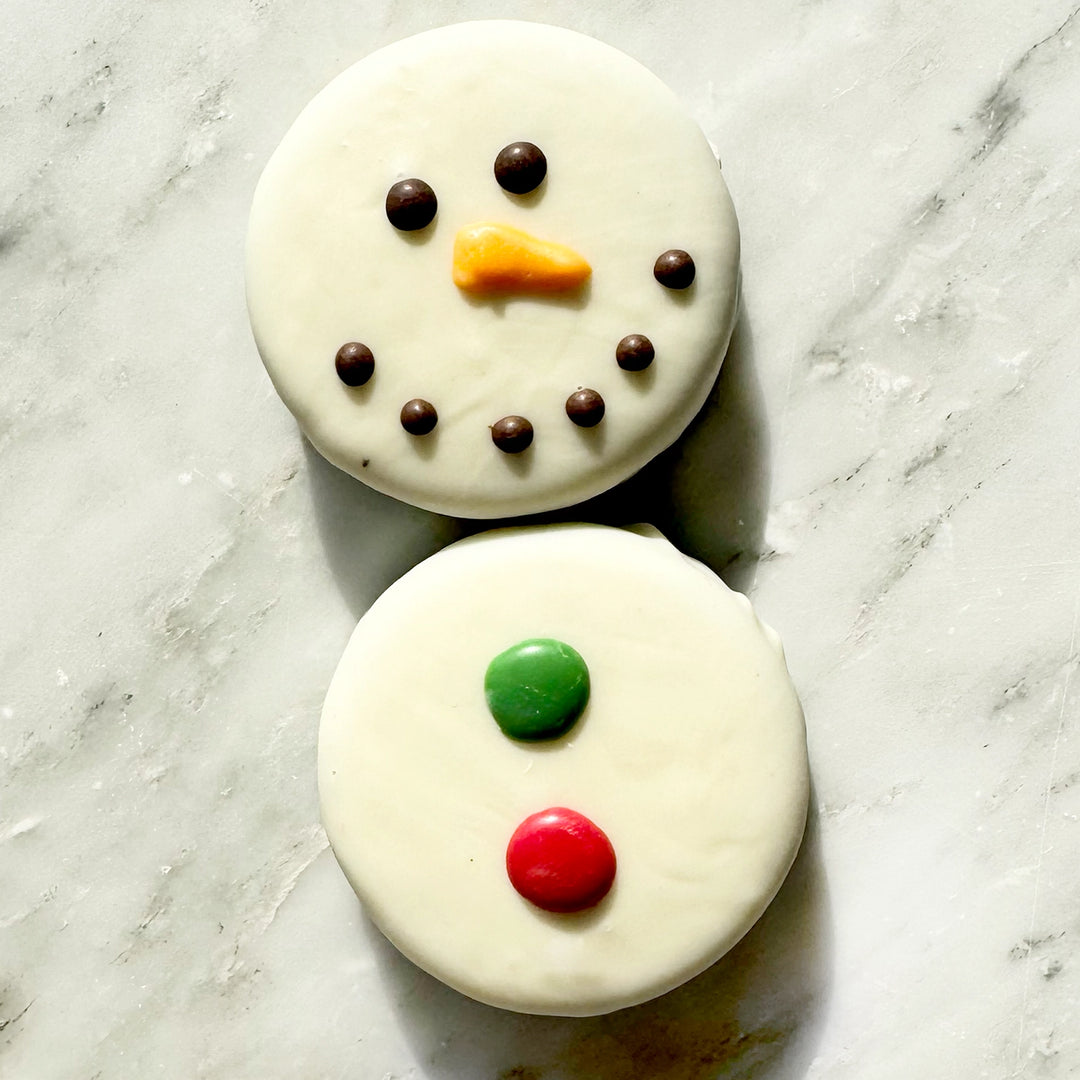 Snowman Oreos by Marilyn &amp; Louise