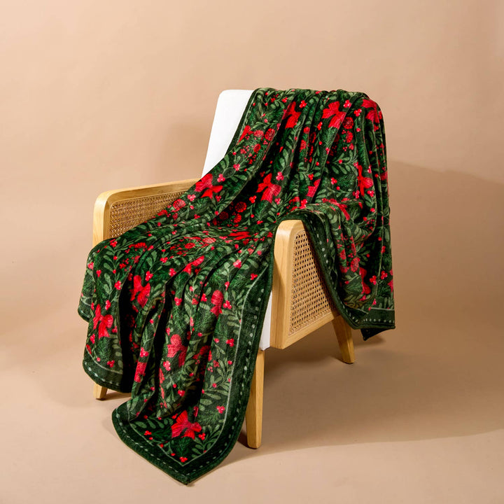 Snuggle Up Plush Blanket - A Merry Moment by The Darling Effect