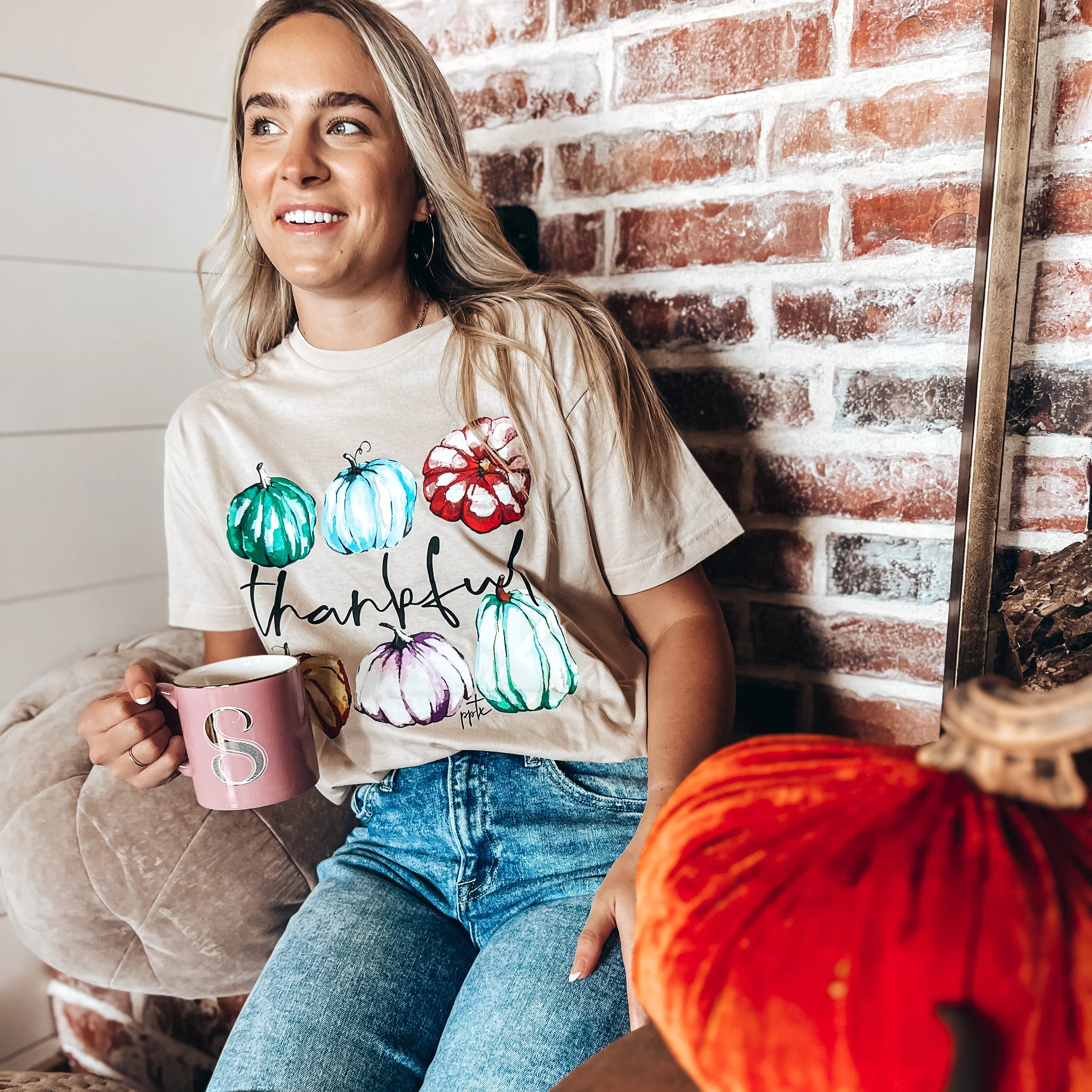 'Thankful' Painted Pumpkins Short Sleeve Graphic Tee