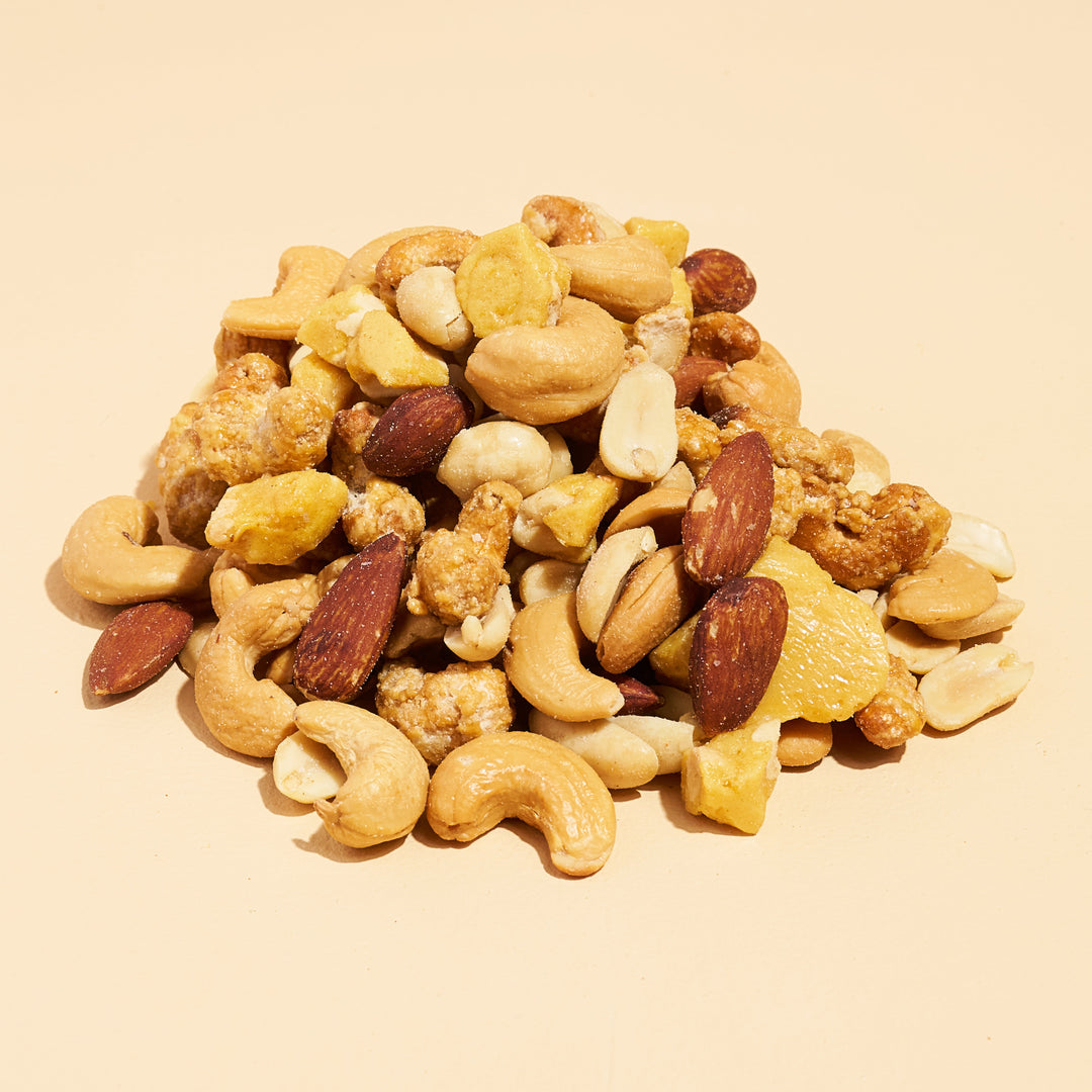Sweet & Salty Snack Mix - Treats Live