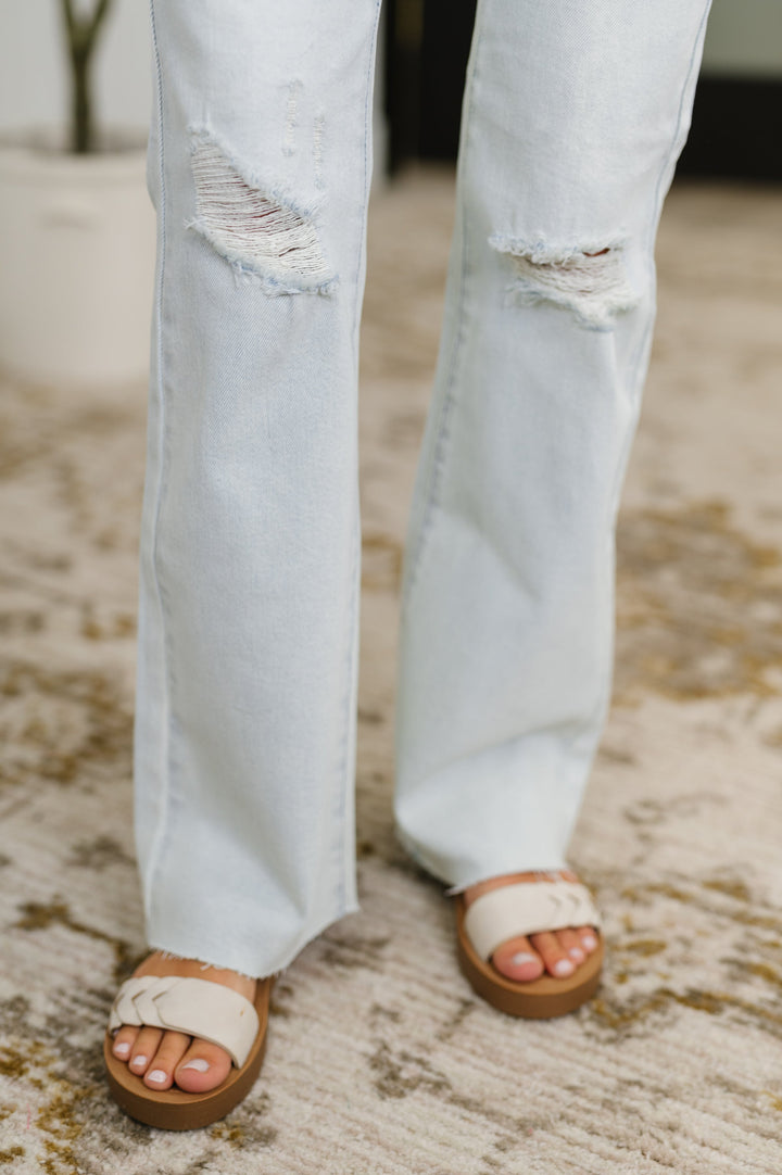 Alyse Mid Rise Destroy &amp; Fray Hem Bootcut by Judy Blue