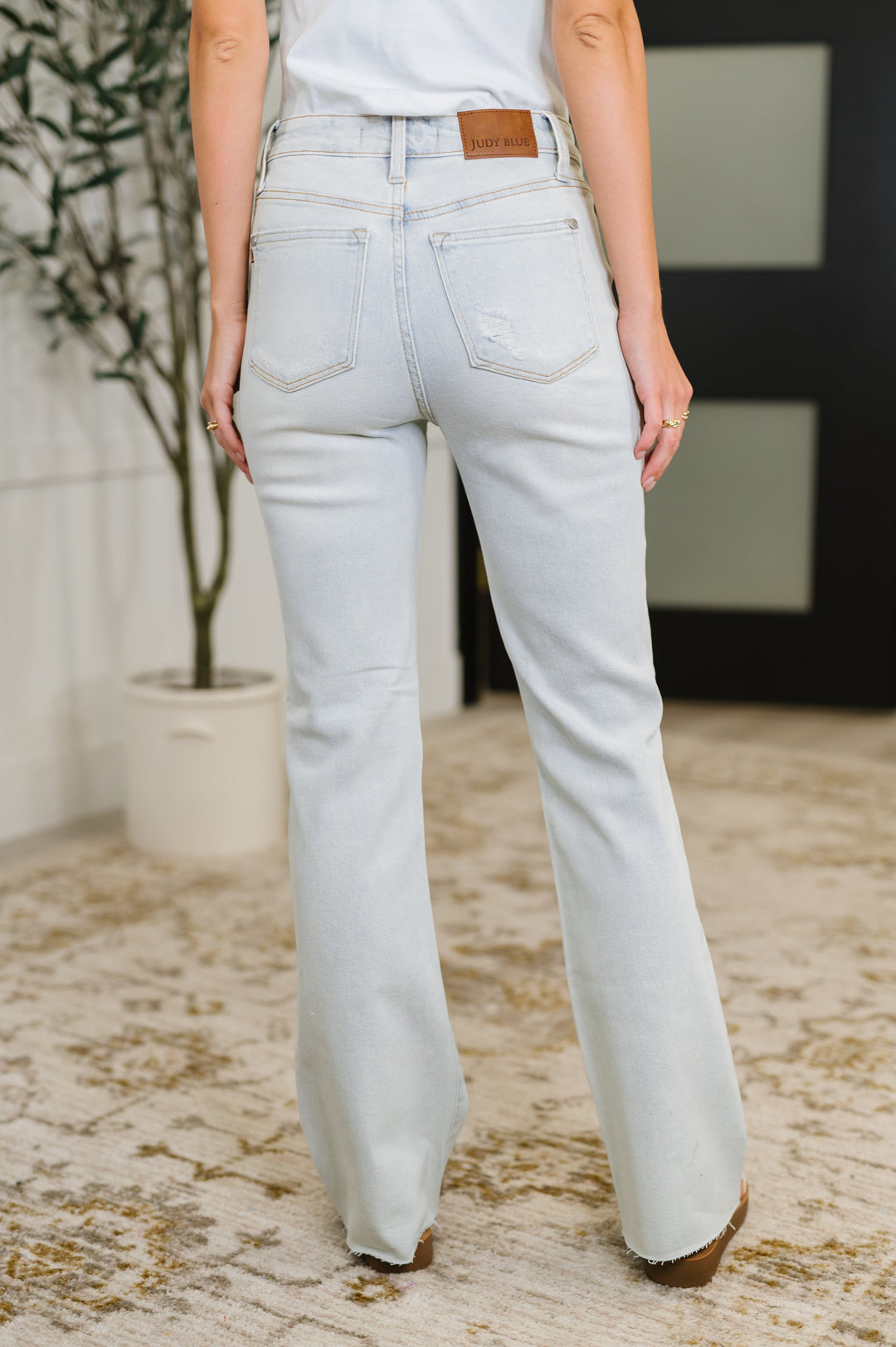 Alyse Mid Rise Destroy &amp; Fray Hem Bootcut by Judy Blue