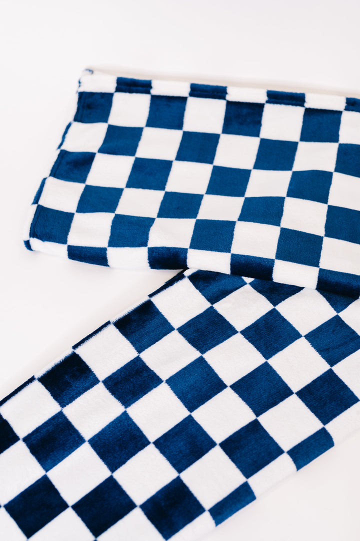 Berry Cozy Checkered Blanket - 12/15