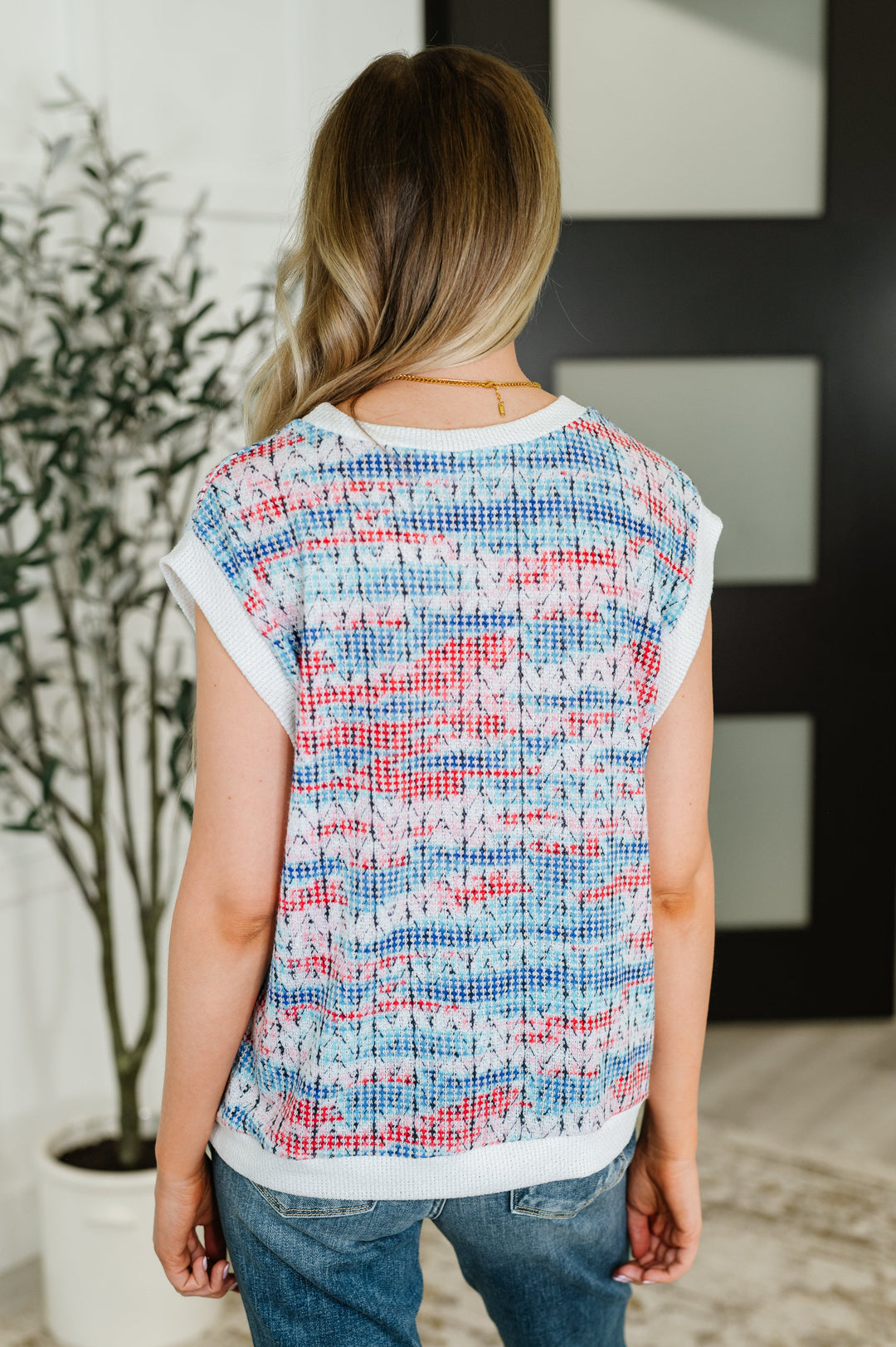 Blurred Beauty Textured Knit Top in Blue, Red and White - 8/10