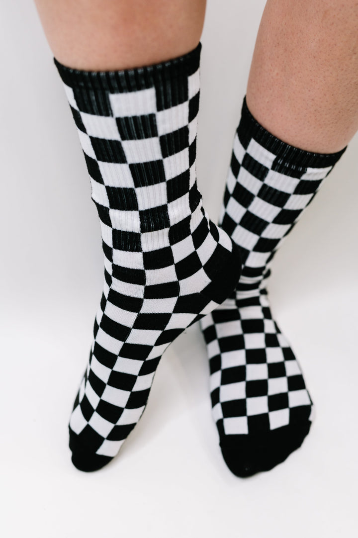 Check Yo'Self Quarter Socks - 7/24