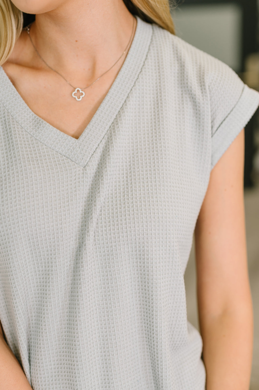 Classic Timeless V-Neck Tee in Pearl Grey - 5/18