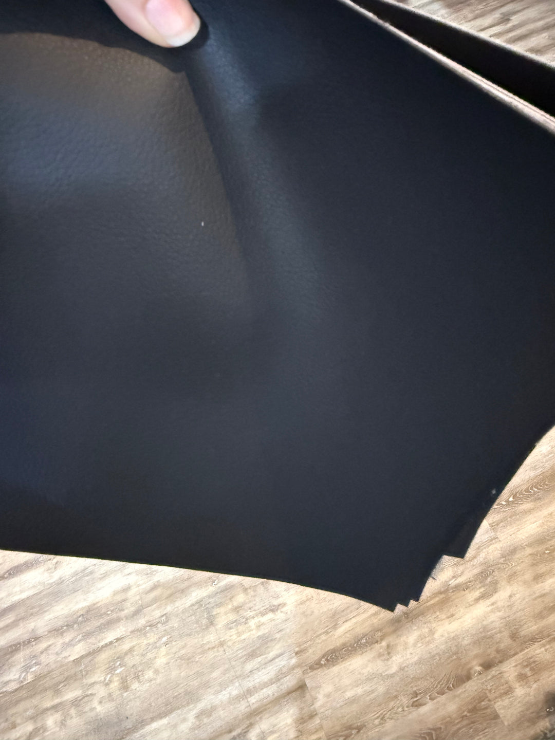 Smooth Black Mini Top Zip Single Ladies ROUND 2 by Makeup Junkie Bags 10/5 (Ships in 4-5 Weeks)