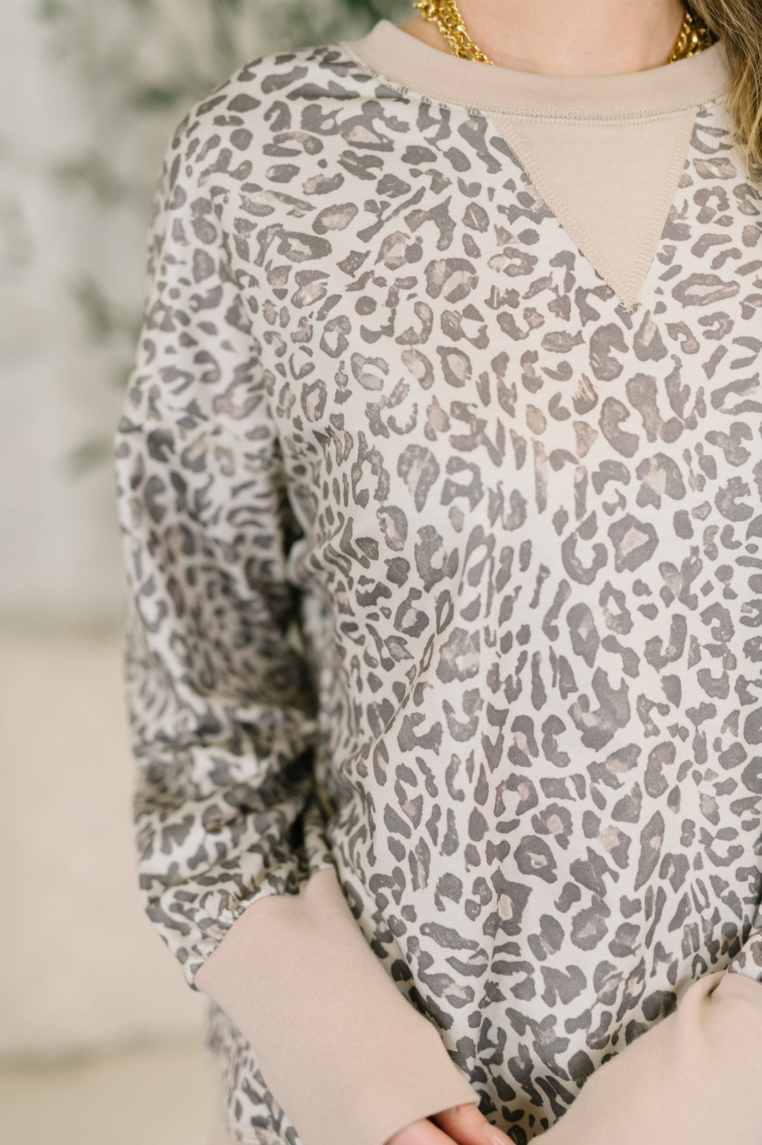 Everything You Need Patchwork Crew Neck Pullover - 3/6