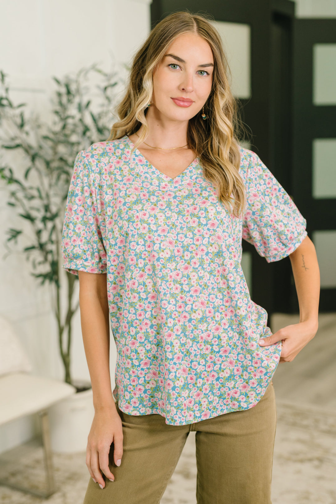 Everything in My Power Floral Puff Sleeve Blouse - 7/10