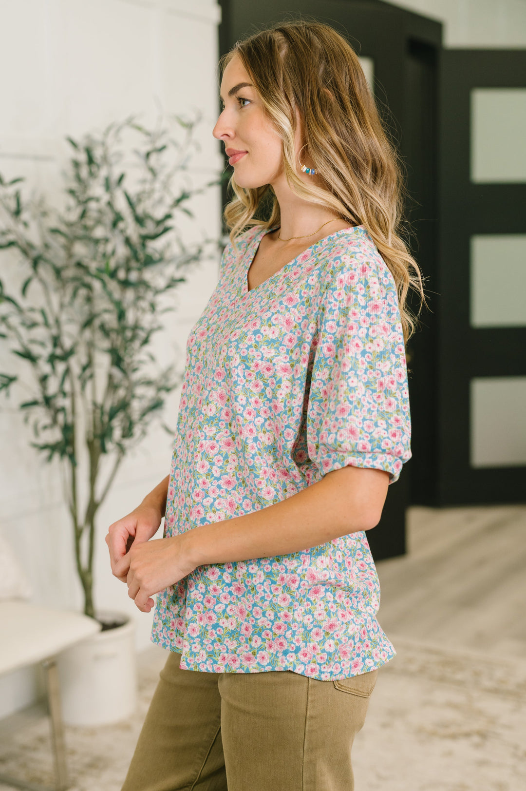 Everything in My Power Floral Puff Sleeve Blouse - 7/10
