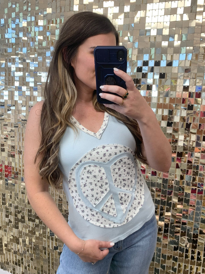 Applique Heart Peace Tank by POL - Clear Sky