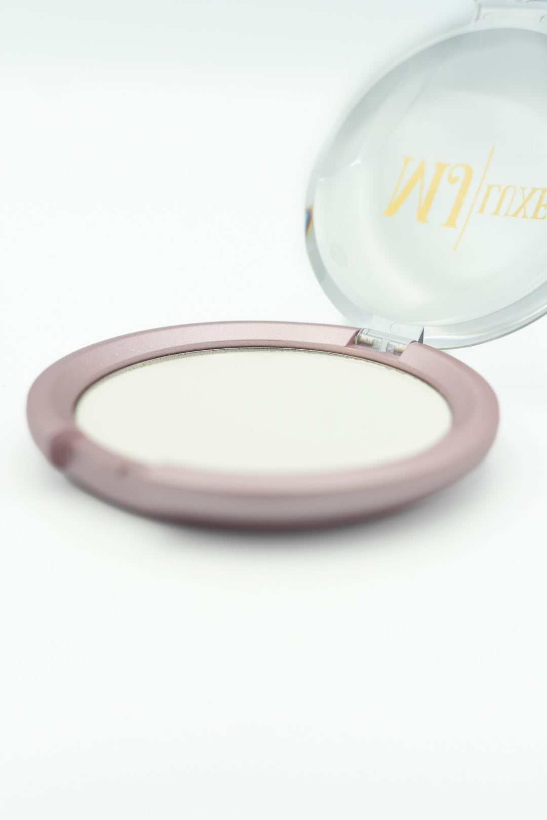 Preorder: MJ Luxe Cosmetics Filter Me Powder by Makeup Junkie (Ships in 2-3 Weeks)