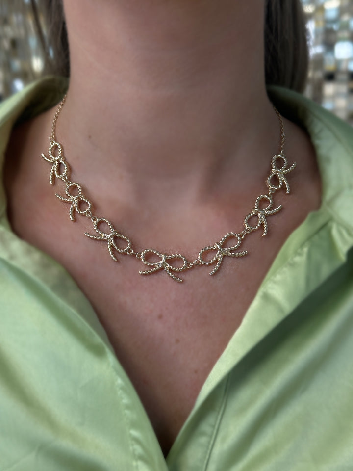 Bow Station Necklace - Gold