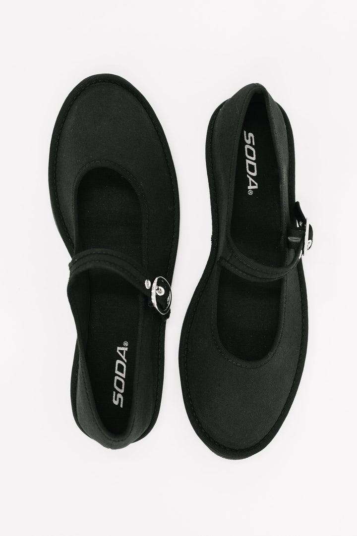 Fleta Buckle Flats in Black - 12/16