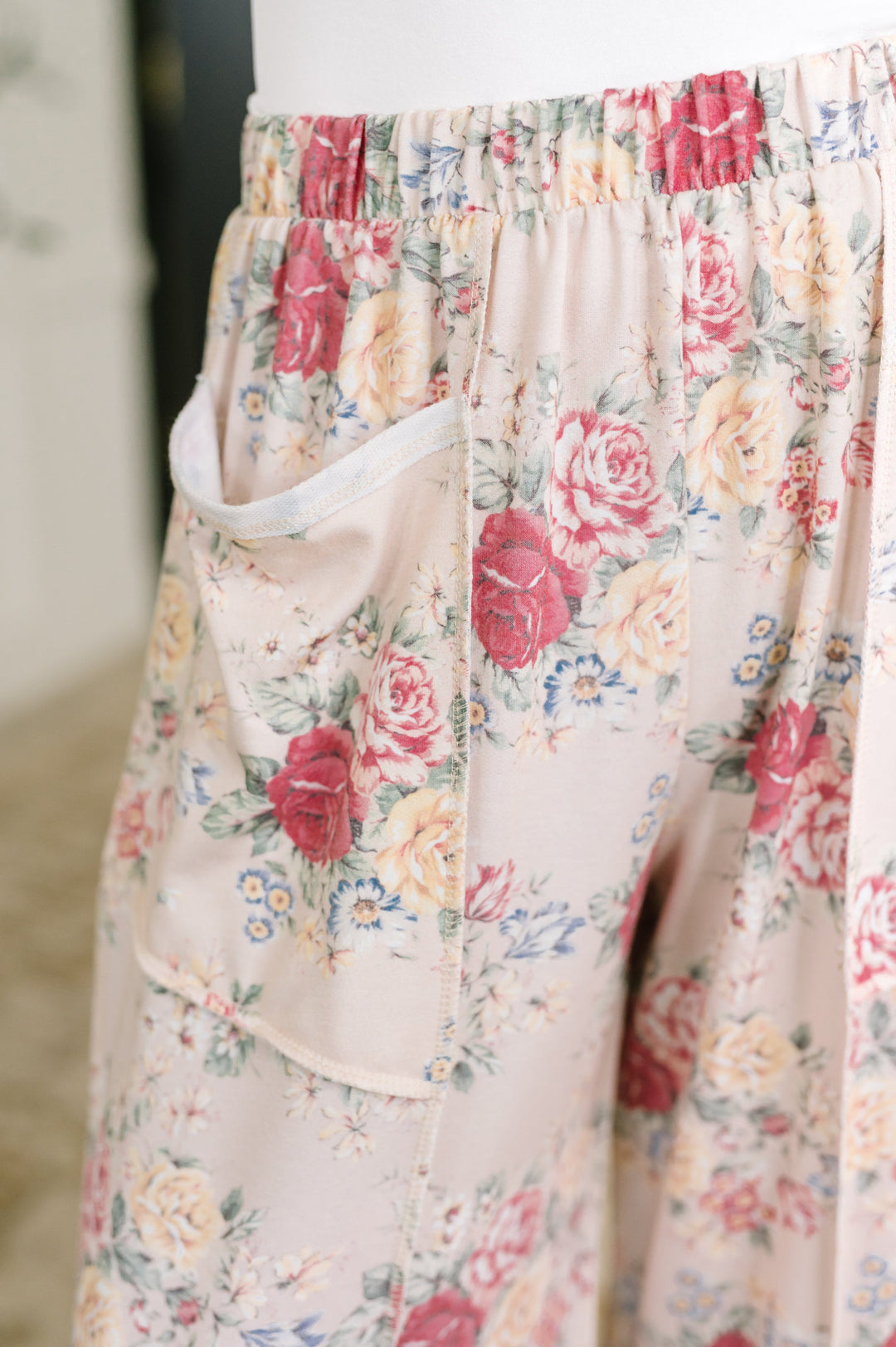 Follow the Flow Wide Leg Floral Bottoms - 8/4