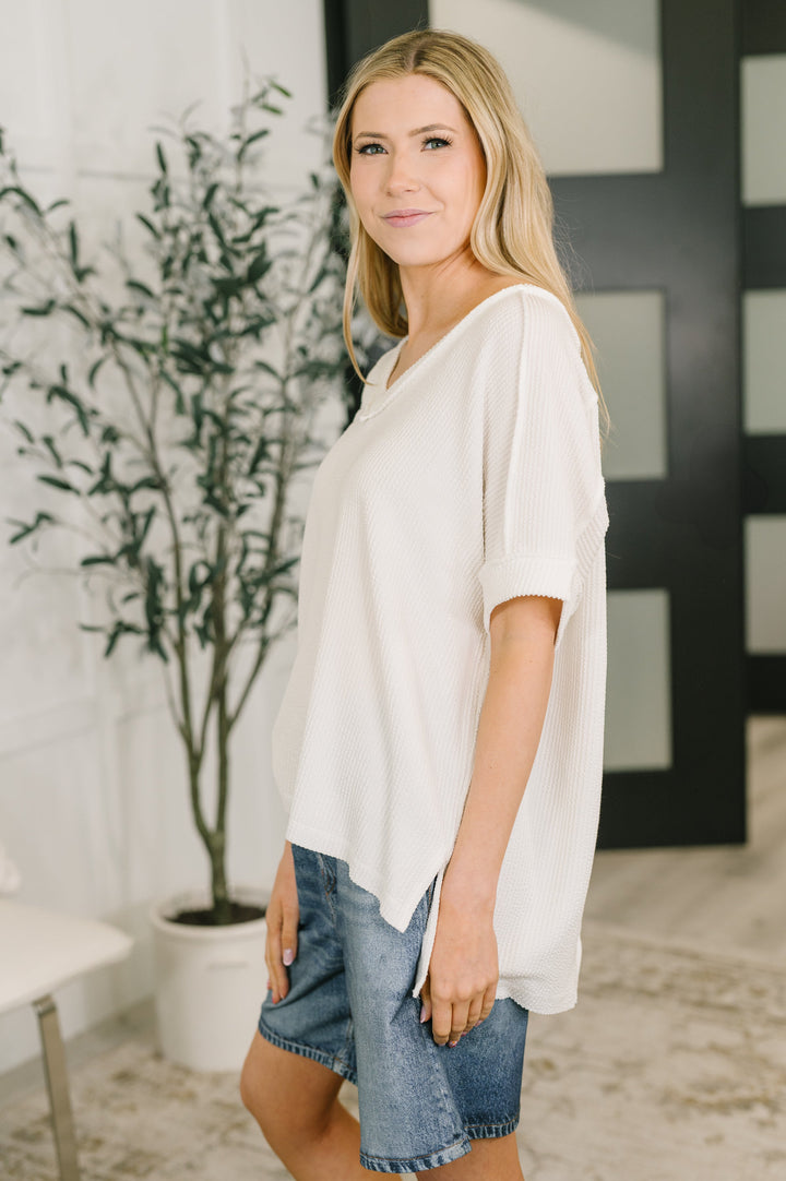 Growing Restless V-Neck Tee in White - 4/8
