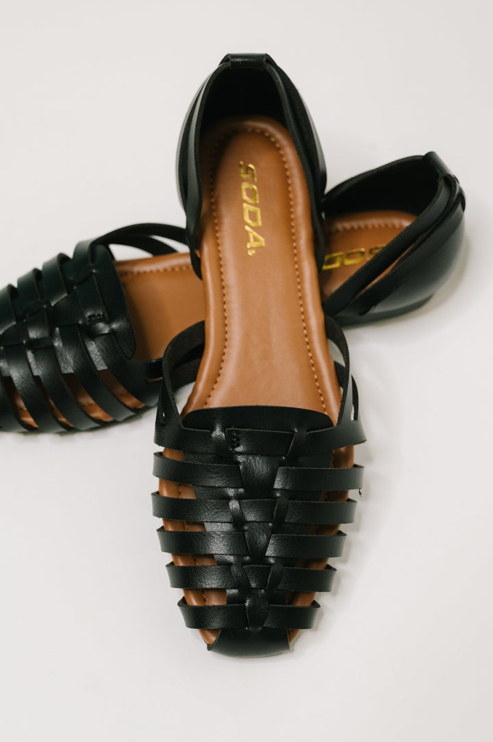 Gulla Woven Slip On Flats in Black - 5/26