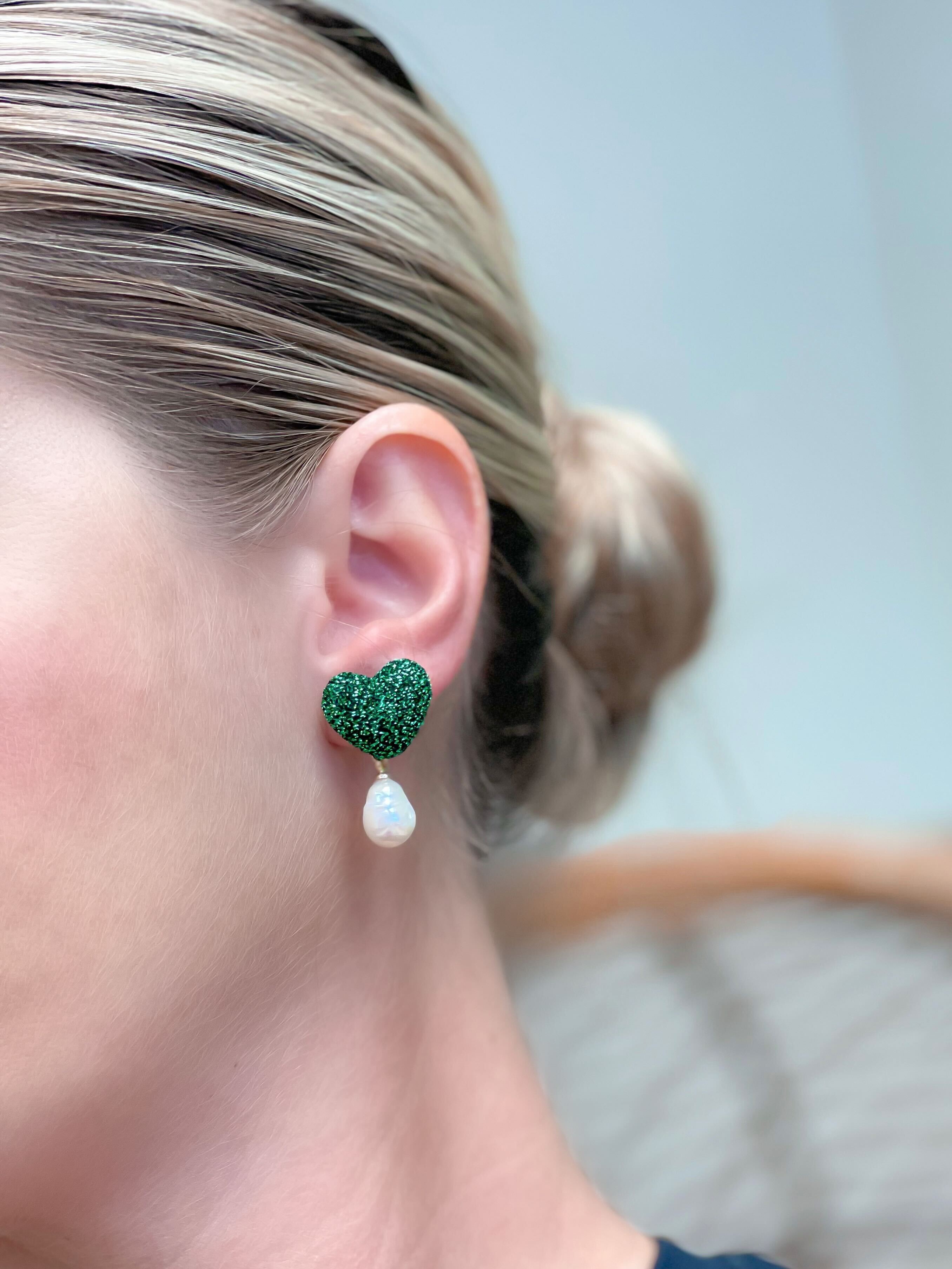 Glitter Heart Pearl Drop Earrings - Green