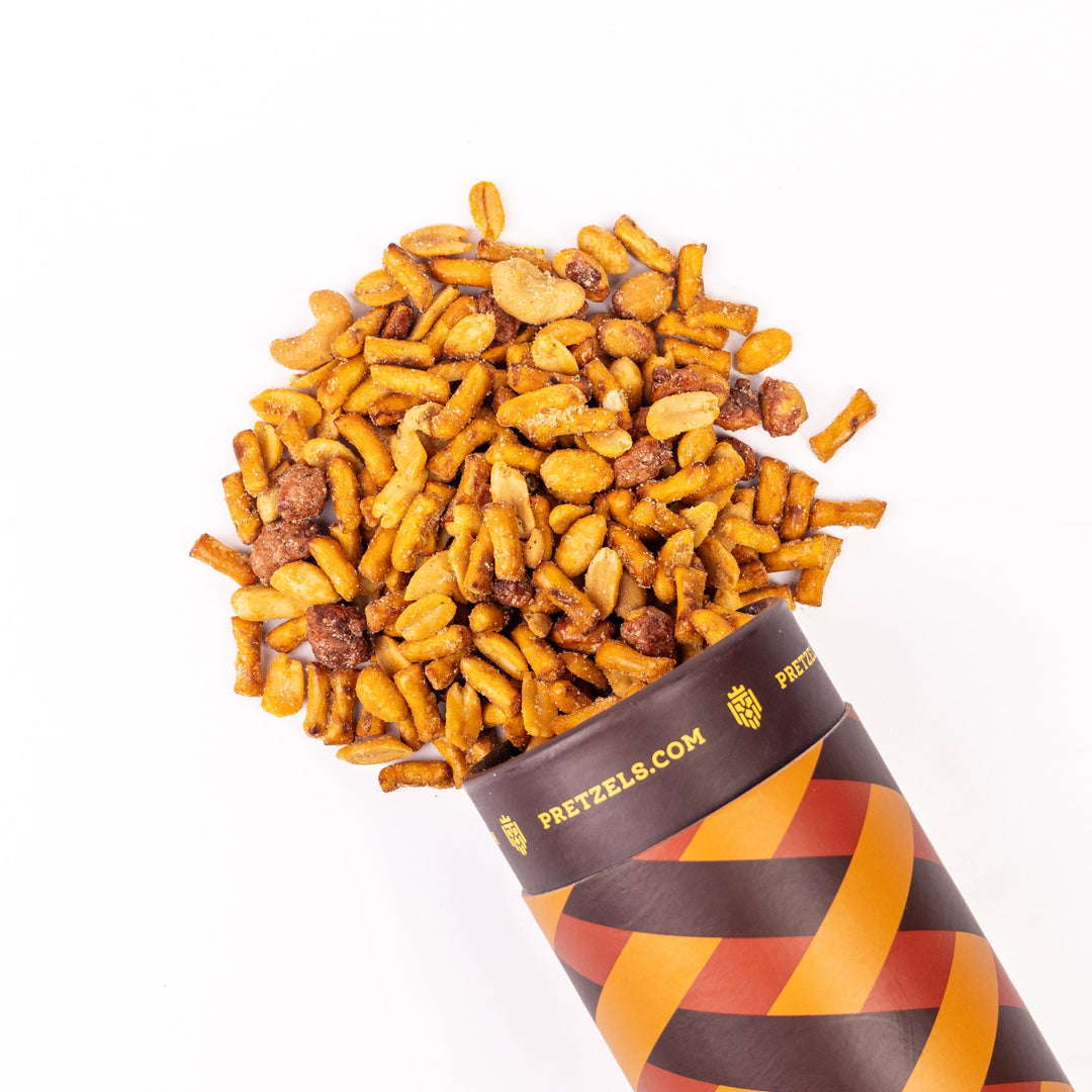 Honey BBQ Pretzel Mix - Treats Live