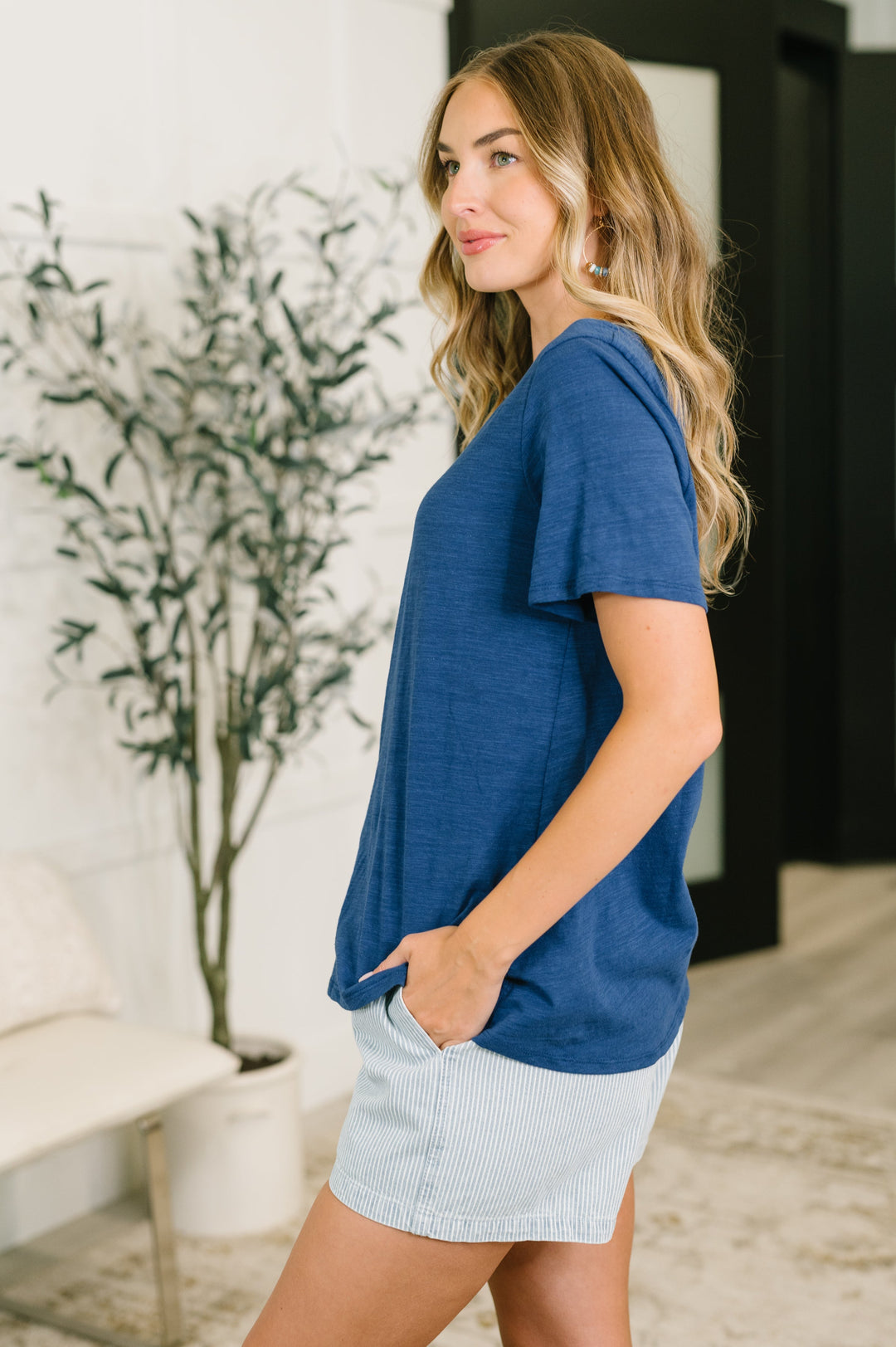 I Don't Have to Choose V-Neck Tee in Navy - 7/10