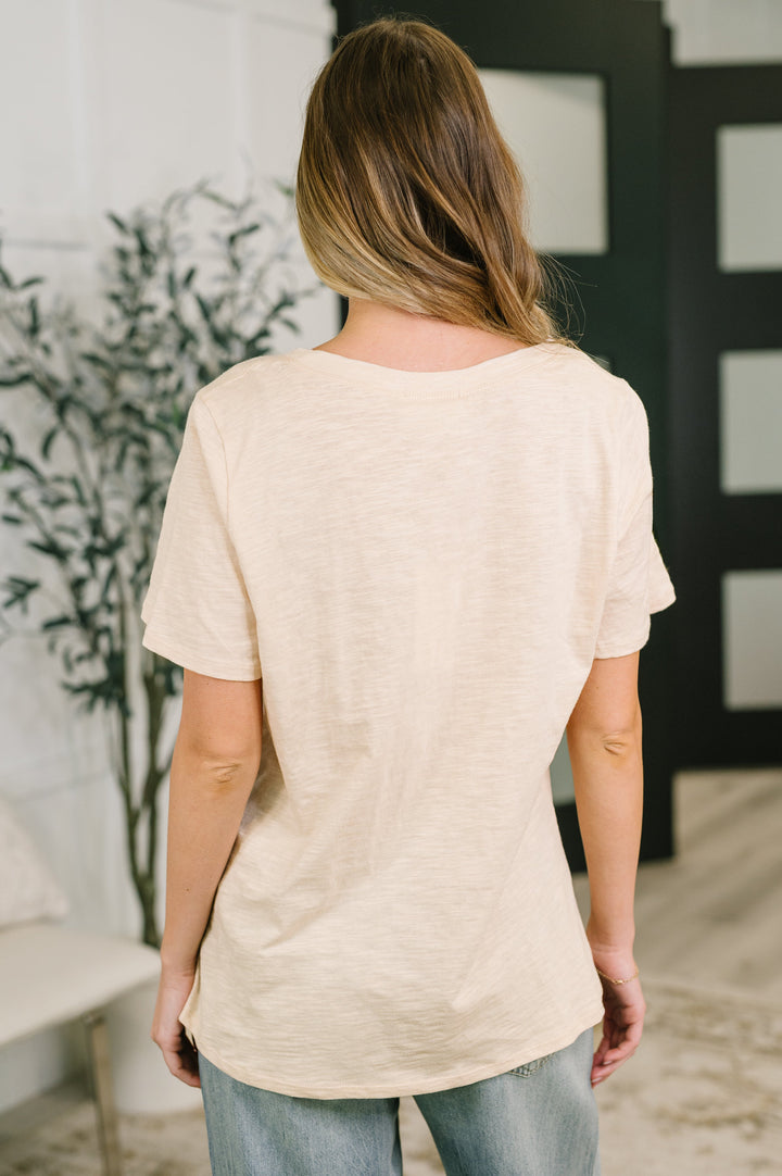 I Don't Have to Choose V-Neck Tee in Oatmeal - 6/11