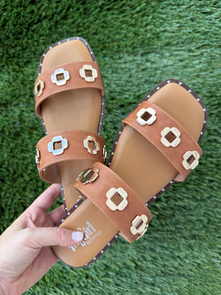 Low Tide by Corkys - Cognac