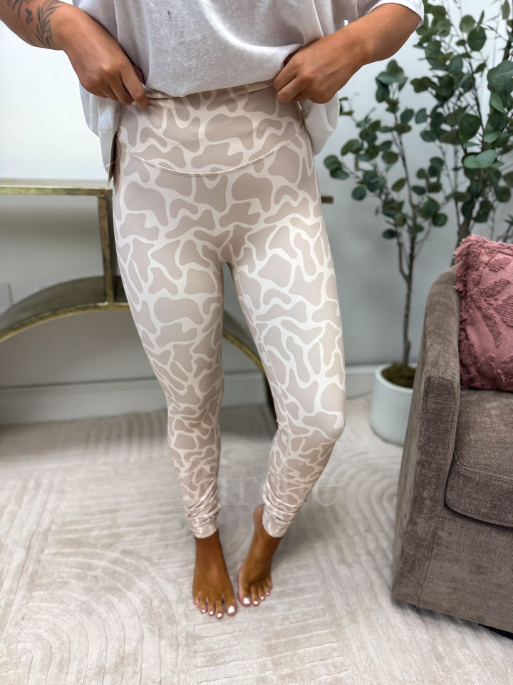 Sculpt Leggings in Bare Marsh by Birdie (Ships in 2-3 Weeks)