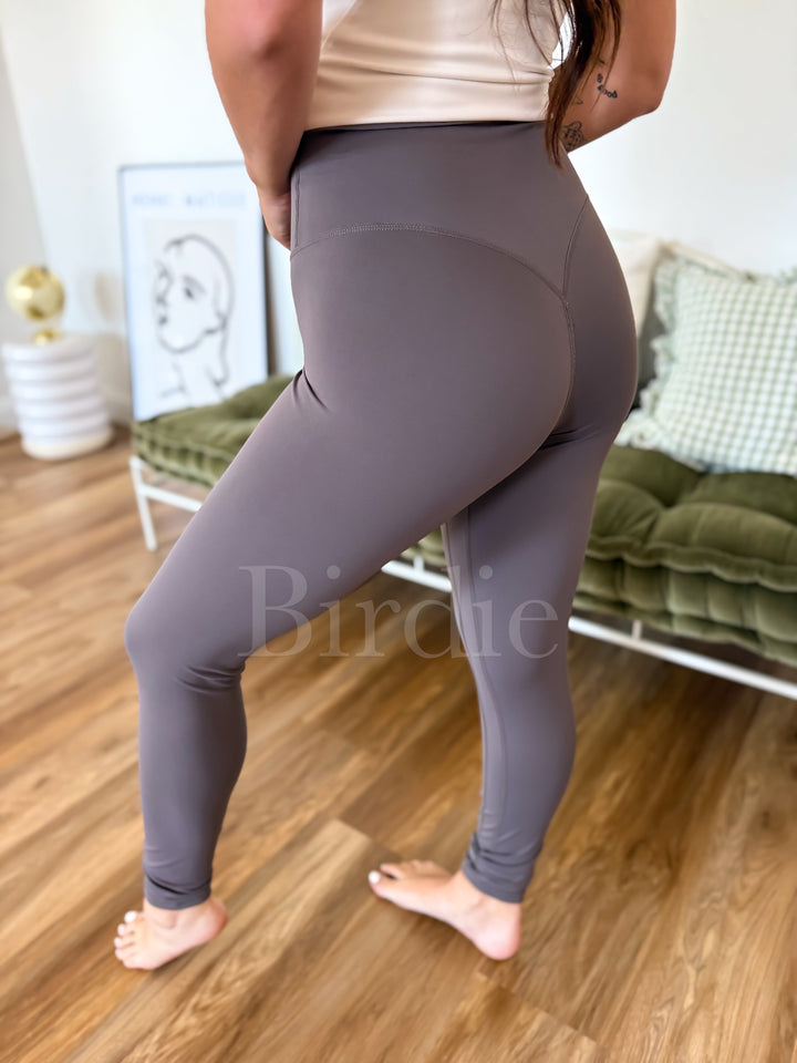 Melt 2.0 Leggings in Taupe Truffle by Birdie (Ships in 2-3 Weeks)