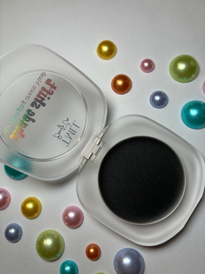Shade Shift Blush by TMLL (Ships in 2-3 Weeks)