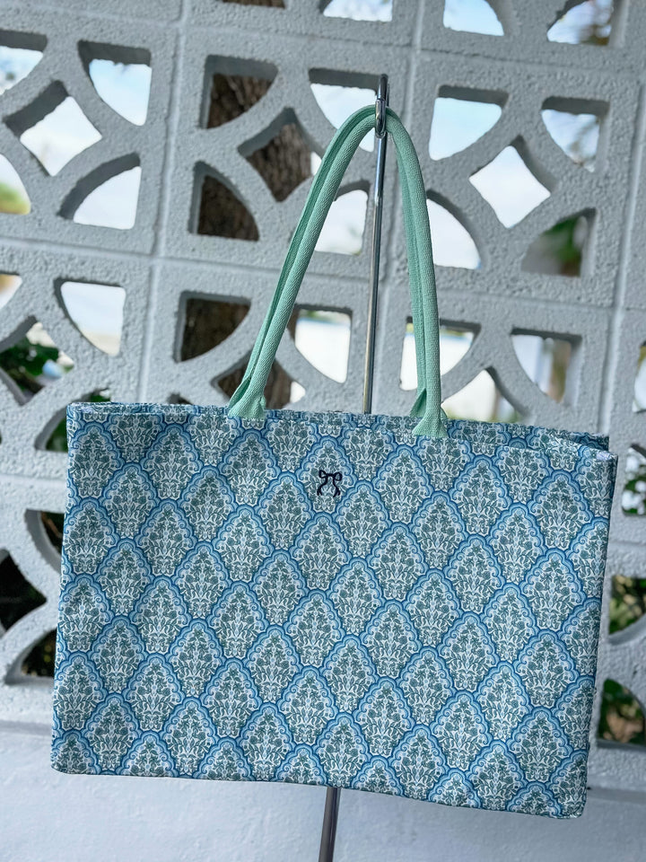 Scalloped Floral Seaside Tote by Simply Southern