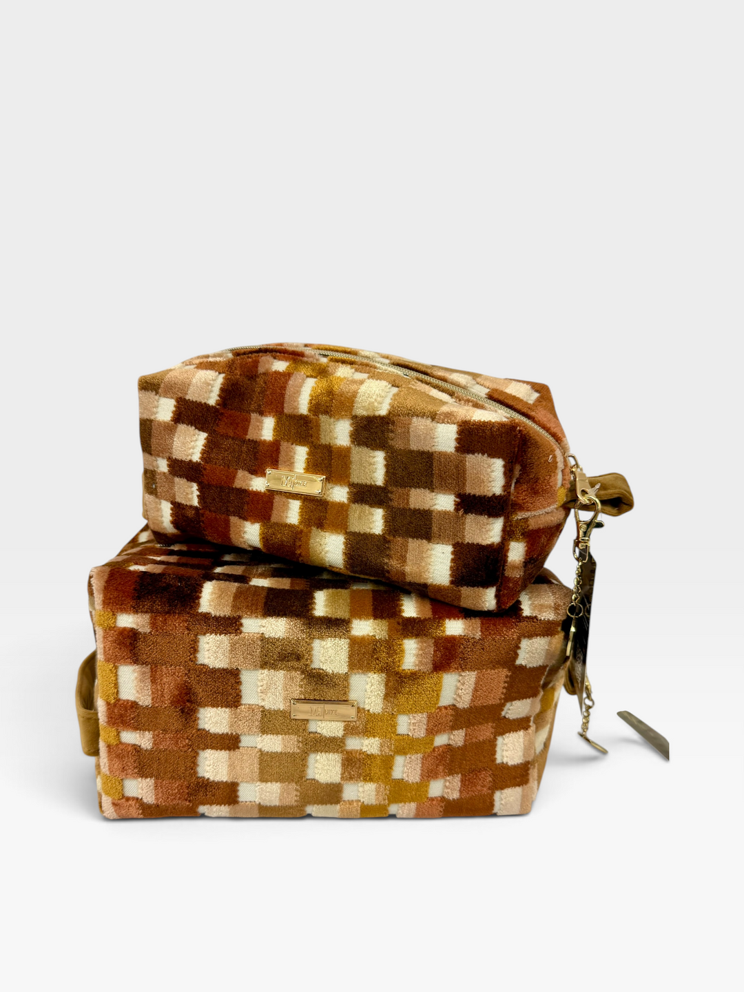 Phoenix Bobbie Bag by Makeup Junkie (Ready to Ship)
